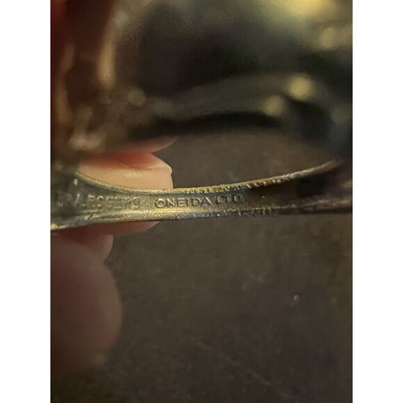 Vintage Wm Rogers Oneida Spoon Ring Juliette Pat Adjustable Silver Plate - Picture 5 of 5